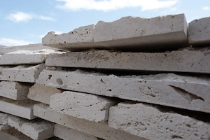 Travertin scapitat 10*ll 