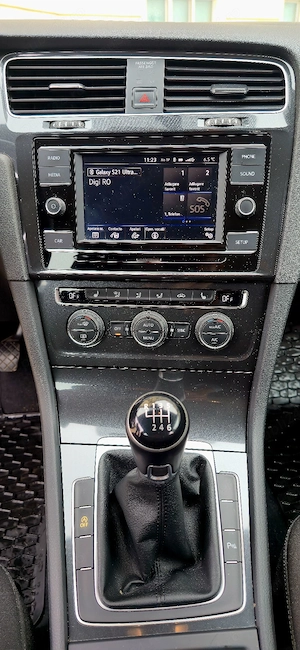 Volkswagen Golf 7 2018 | 74.000 km | Istoric complet | Stare impecabilă - imagine 4