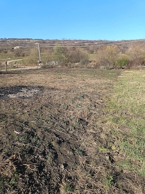 Parcela de pamant 800mp2, intravilan, in sat Armeni, jud. Sibiu - imagine 8
