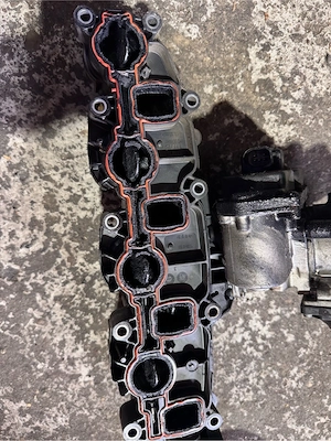 Audi A4 B8 2.0 tdi caga   2011 (DEFECT!!) - imagine 3