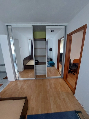 Proprietar, vând apartament cu 2 camere în zona Mall Vitan, preț 65.000 euro - imagine 8