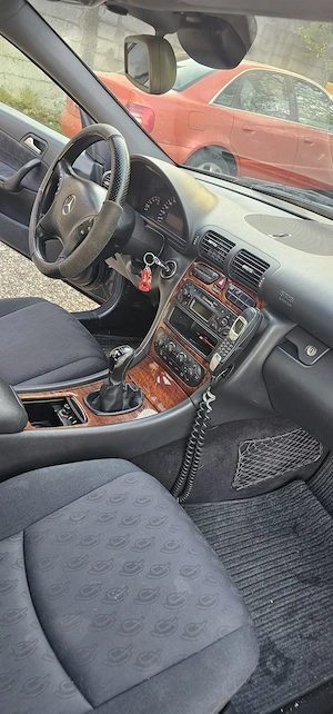 Vind mercedes C class  - imagine 4