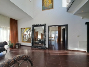 Casa cu piscina - Buftea - 8 camere - 4 bai - 620mp - 2500mp teren - imagine 9