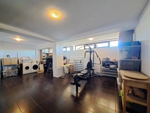 Casa cu piscina - Buftea - 8 camere - 4 bai - 620mp - 2500mp teren - imagine 7