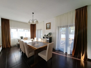 Casa cu piscina - Buftea - 8 camere - 4 bai - 620mp - 2500mp teren - imagine 5