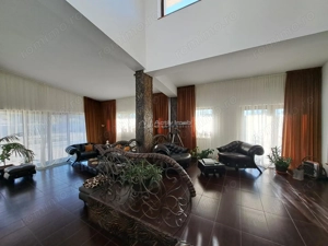 Casa cu piscina - Buftea - 8 camere - 4 bai - 620mp - 2500mp teren - imagine 4