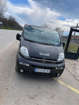 vand sau schimb Opel Vivaro 2.5 Diesel, 8 locuri - imagine 2
