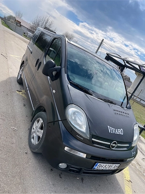 vand sau schimb Opel Vivaro 2.5 Diesel, 8 locuri - imagine 8