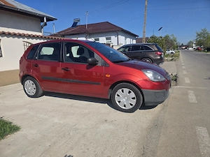 Ford Fiesta 2007-Provenienta Ford RO-1400.TDCI.Economicul 4,5%. Pret 1550 Euro - imagine 2