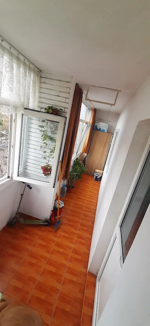 vanzare apartament 2 camere - imagine 3