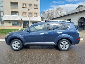 Mitsubishi Outlander 2008 cu 7 locuri - imagine 7