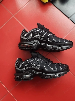 Nike AirMax Swarowski , mărimea  45 (29 cm)