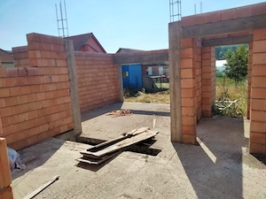 Vând casă în construcție în Sângeorgiu de Mureș la ieșirea din Târgu Mureș  - imagine 4