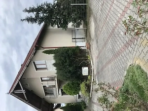 Casa de vanzare peste Podul Budacului