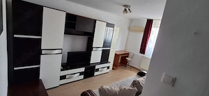 Dau în chirie garsonieră 