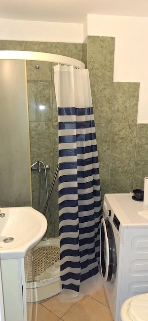 Vând Garsonieră decomandată în Rogerius - imagine 7