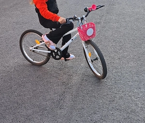 Bicicleta copii in stare foarte buna
