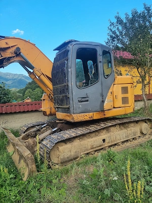 Excavator pe senile cu lama Case CX 135 SR - imagine 3