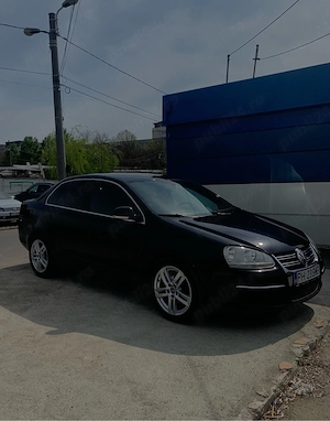 Volkswagen Jetta 1.9 tdi 2006 - imagine 2