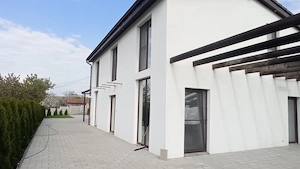 Vând casă în Limba Ciugud  - imagine 2