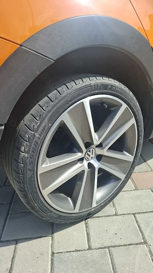 Volkswagen Cross Polo  - imagine 4