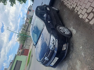 Vând Dacia sandero  - imagine 3