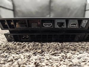 Vand ps4 500gb