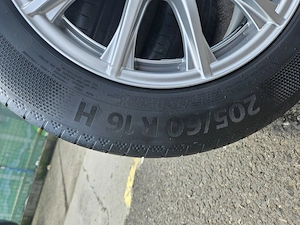 4 Jante Mercedes cu anvelope 2025 Continental rulate 1500 km 205/60 R16 - imagine 2