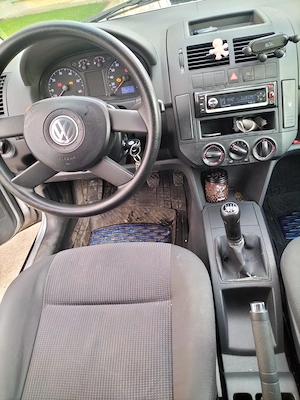 Vând Volkswagen polo  - imagine 5