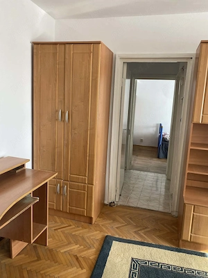 Inchiriez apartament doua camere zona garii - imagine 4