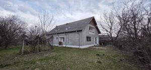  Casa + Teren 3.000 mp | Dragomirești | 10 min de Târgoviște | 109.999€