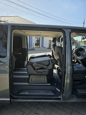 VW T5 Multivan 2.0 TDI 180 CP DSG Highline 2012 - imagine 3