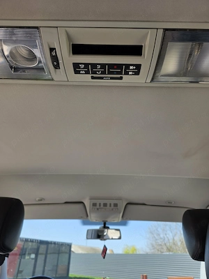 VW T5 Multivan 2.0 TDI 180 CP DSG Highline 2012 - imagine 9