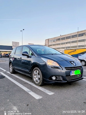 Peugeot SUV 5008 1.6 Hdi înscris Ro de un an ca nou sch cu mcv gpl - imagine 2