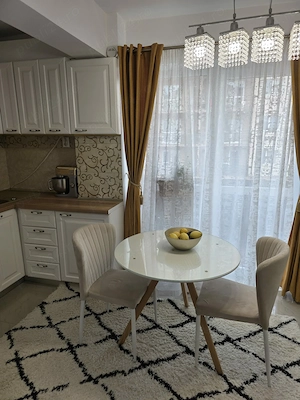 Apartament 3 camere de închiriat   Valea Lupului   complet mobilat și utilat lux. Două locuri de par - imagine 6