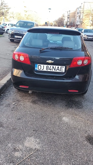 Chevrolet Lacetti 2007 - imagine 2