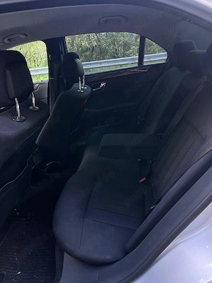 Mercedes E220 - imagine 3