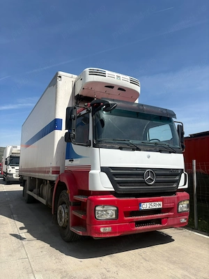 Mercedes-Benz Axor   Autoutilitară Frigorifică N3   2008 - imagine 5