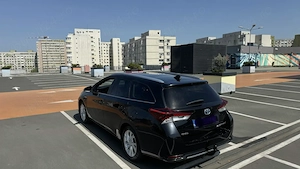 Toyota Auris Combi Hibrid - imagine 5