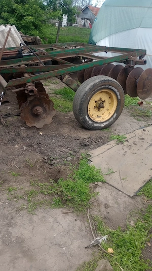 Vând tractor U 650 - imagine 7