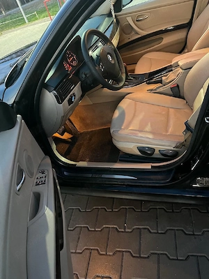 Vand Bmw 318d 2.0d automat 143 cp 2009 - imagine 8