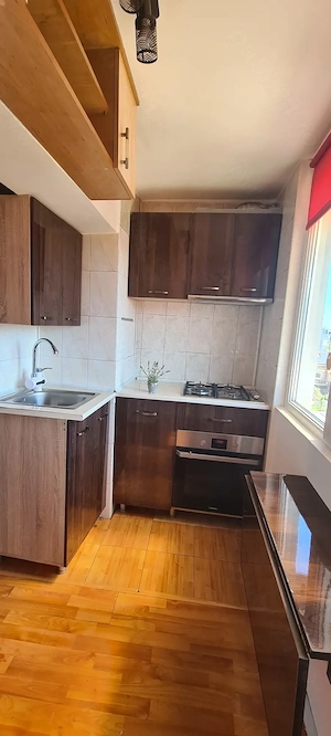 Vand apartament strada Iuliu Maniu, zona Piata Meva