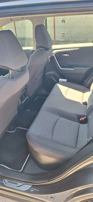 Toyota Rav 4, 2.5 Hybrid Business Distronic 2021 - imagine 10