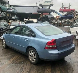 Dezmembrez Volvo S40 2.0d 136cp 2005 - imagine 6