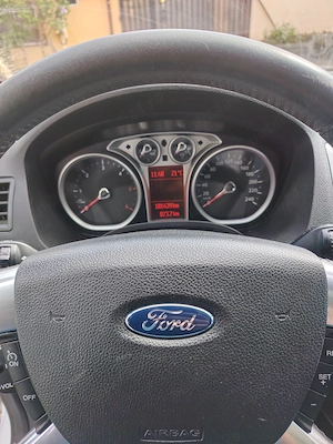 Vând sau schimb ford kuga 2011 - imagine 6