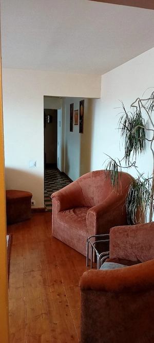 Proprietar,inchiriez apartament 3 camere in Timisoara zona Olimpia-Stadion,mobilat si utilat - imagine 2