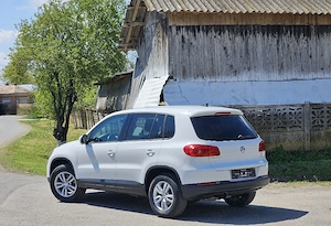 VW Tiguan 1.4TSI 4Motion Navigatie DubluClima SenzoriParcare Bluethoot CamerăMarșarier Euro5  - imagine 15