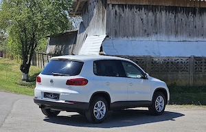 VW Tiguan 1.4TSI 4Motion Navigatie DubluClima SenzoriParcare Bluethoot CamerăMarșarier Euro5  - imagine 2