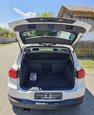 VW Tiguan 1.4TSI 4Motion Navigatie DubluClima SenzoriParcare Bluethoot CamerăMarșarier Euro5  - imagine 16