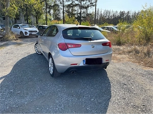 Alfa romeo Giulietta - imagine 2